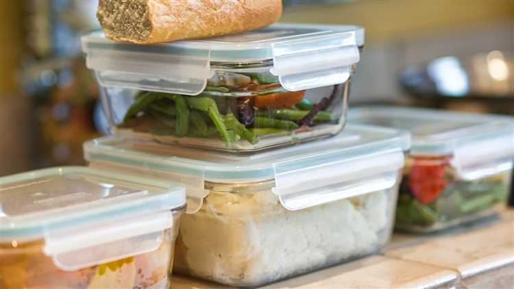 Is it safe to store food in plastic containers in the fridge?